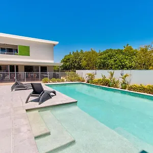 https://potters-oceanside-motel.queenslandhotels.net